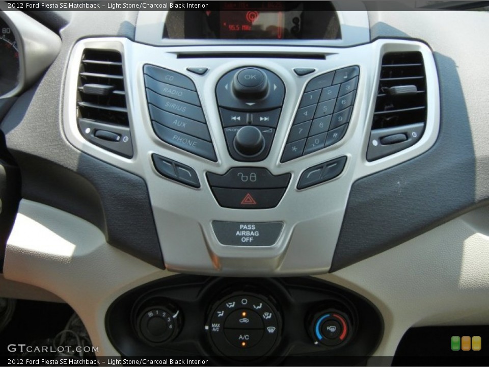 Light Stone/Charcoal Black Interior Controls for the 2012 Ford Fiesta SE Hatchback #66038307