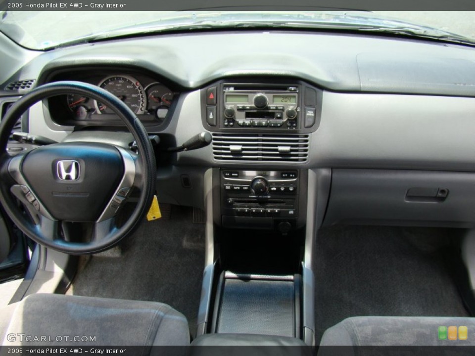 Gray Interior Dashboard for the 2005 Honda Pilot EX 4WD #66054193