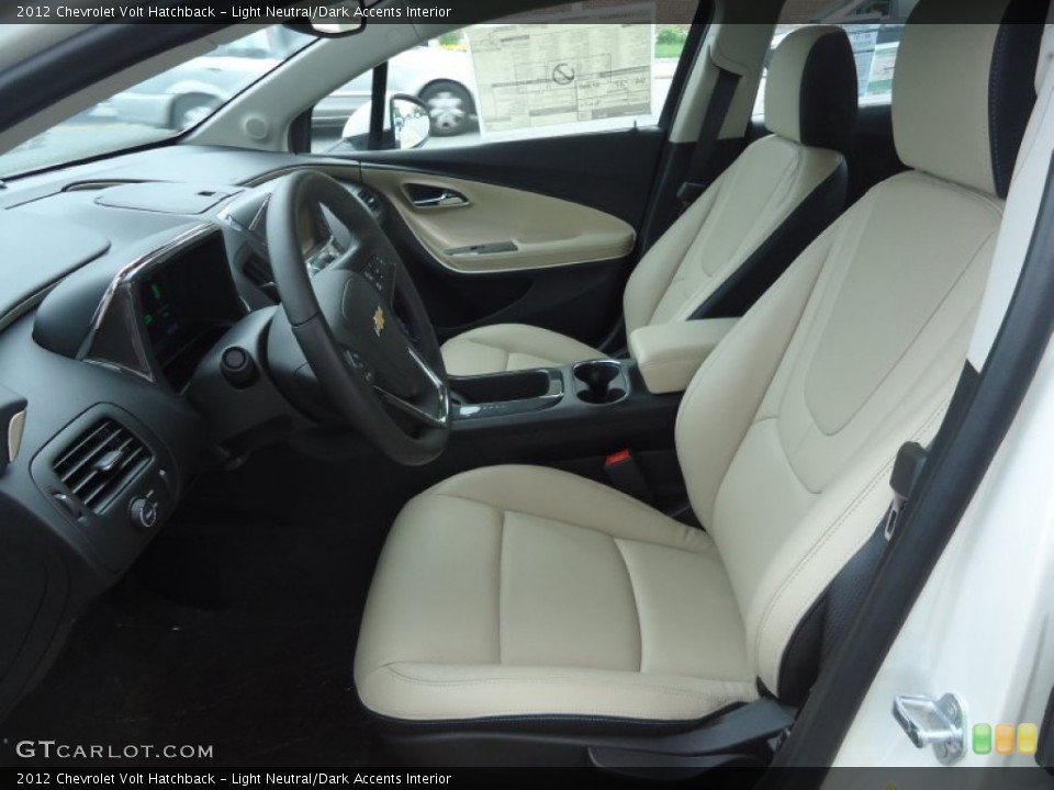 Light Neutral/Dark Accents Interior Photo for the 2012 Chevrolet Volt Hatchback #66066314