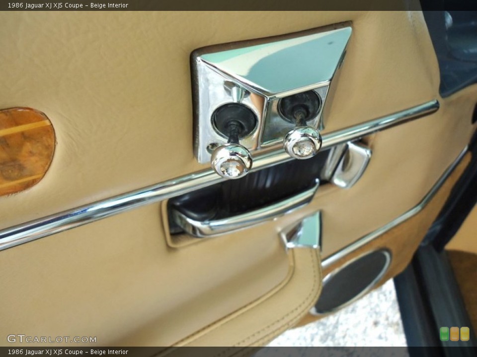 Beige Interior Controls for the 1986 Jaguar XJ XJS Coupe #66068852