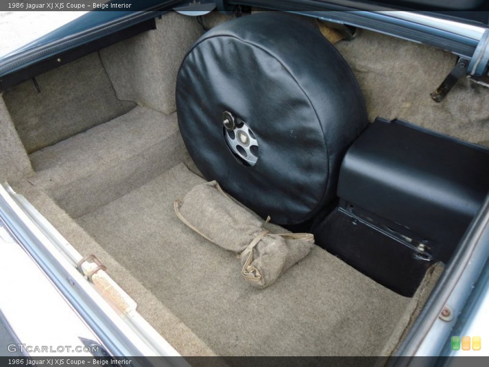 Beige Interior Trunk for the 1986 Jaguar XJ XJS Coupe #66069263