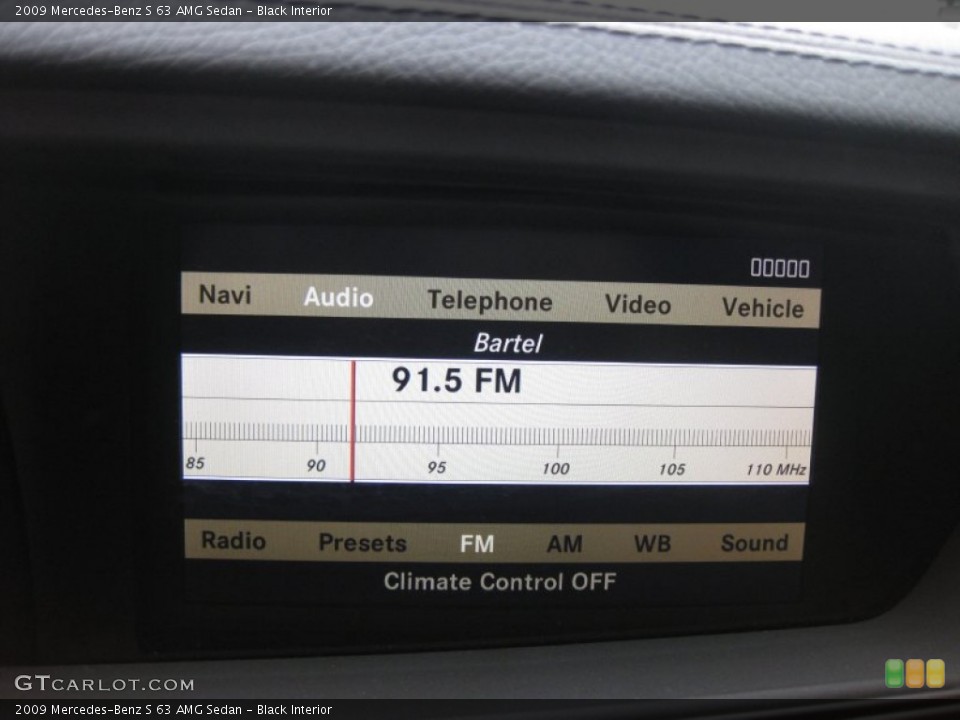 Black Interior Audio System for the 2009 Mercedes-Benz S 63 AMG Sedan #66083628