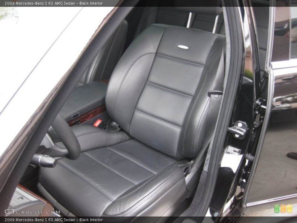 Black Interior Front Seat for the 2009 Mercedes-Benz S 63 AMG Sedan #66083712