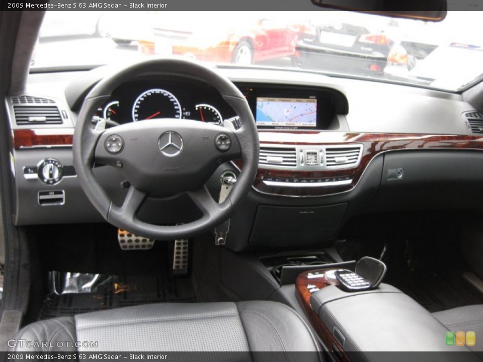 Black Interior Dashboard for the 2009 Mercedes-Benz S 63 AMG Sedan #66083730