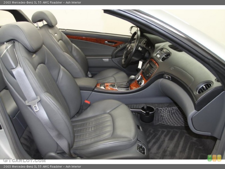 Ash Interior Photo for the 2003 Mercedes-Benz SL 55 AMG Roadster #66088072
