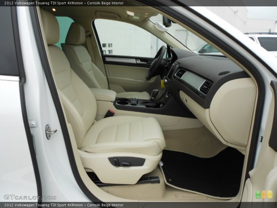 Cornsilk Beige Interior Photo for the 2012 Volkswagen Touareg TDI Sport 4XMotion #66094221