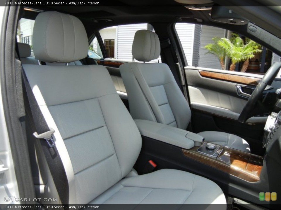 Ash/Black Interior Photo for the 2011 Mercedes-Benz E 350 Sedan #66095379
