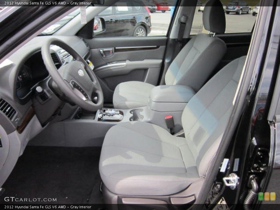 Gray Interior Photo for the 2012 Hyundai Santa Fe GLS V6 AWD #66097320