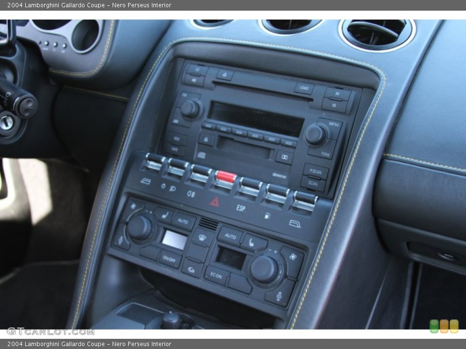 Nero Perseus Interior Controls for the 2004 Lamborghini Gallardo Coupe #66105939