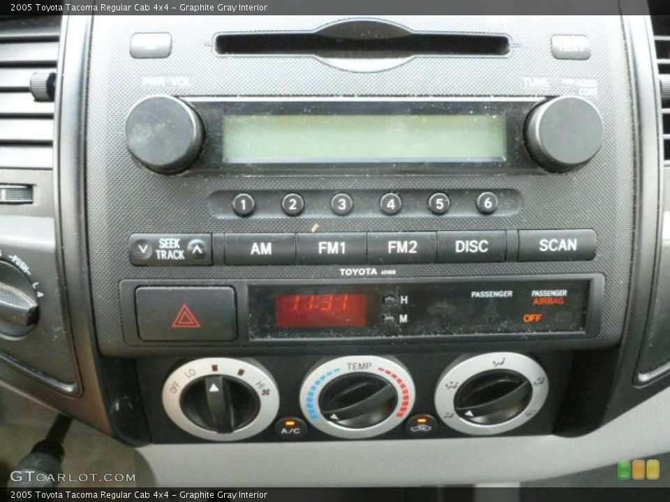 Graphite Gray Interior Controls for the 2005 Toyota Tacoma Regular Cab 4x4 #66106071