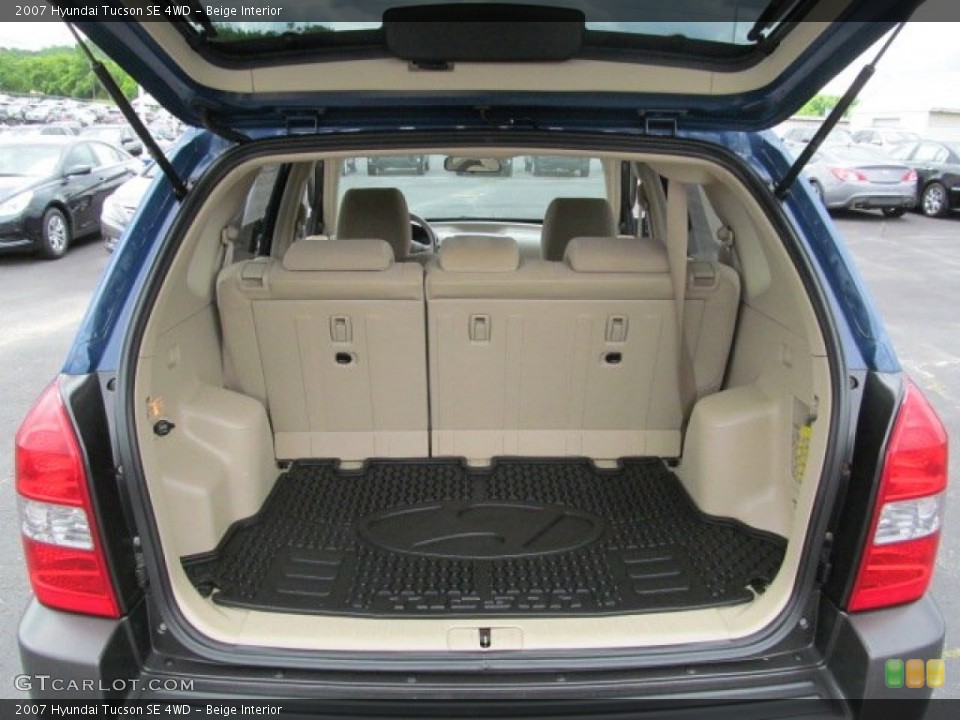Beige Interior Trunk for the 2007 Hyundai Tucson SE 4WD #66110136