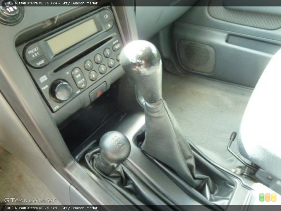 Gray Celadon Interior Transmission for the 2002 Nissan Xterra XE V6 4x4 #66113925
