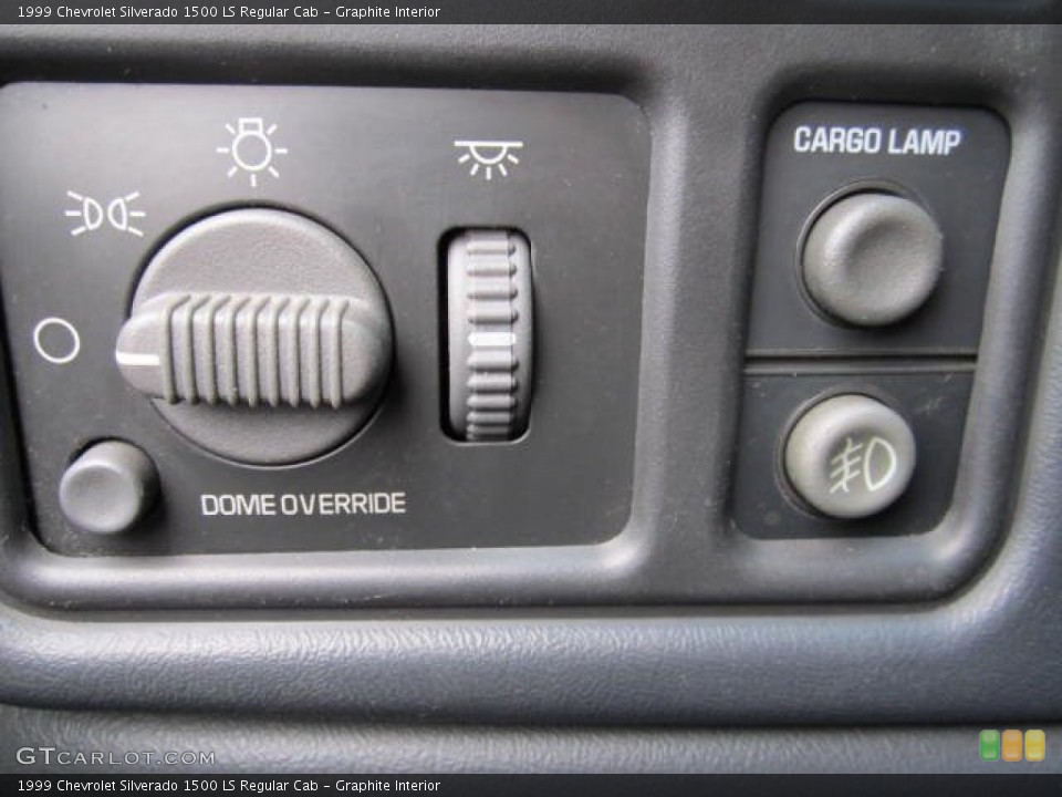 Graphite Interior Controls for the 1999 Chevrolet Silverado 1500 LS Regular Cab #66117357