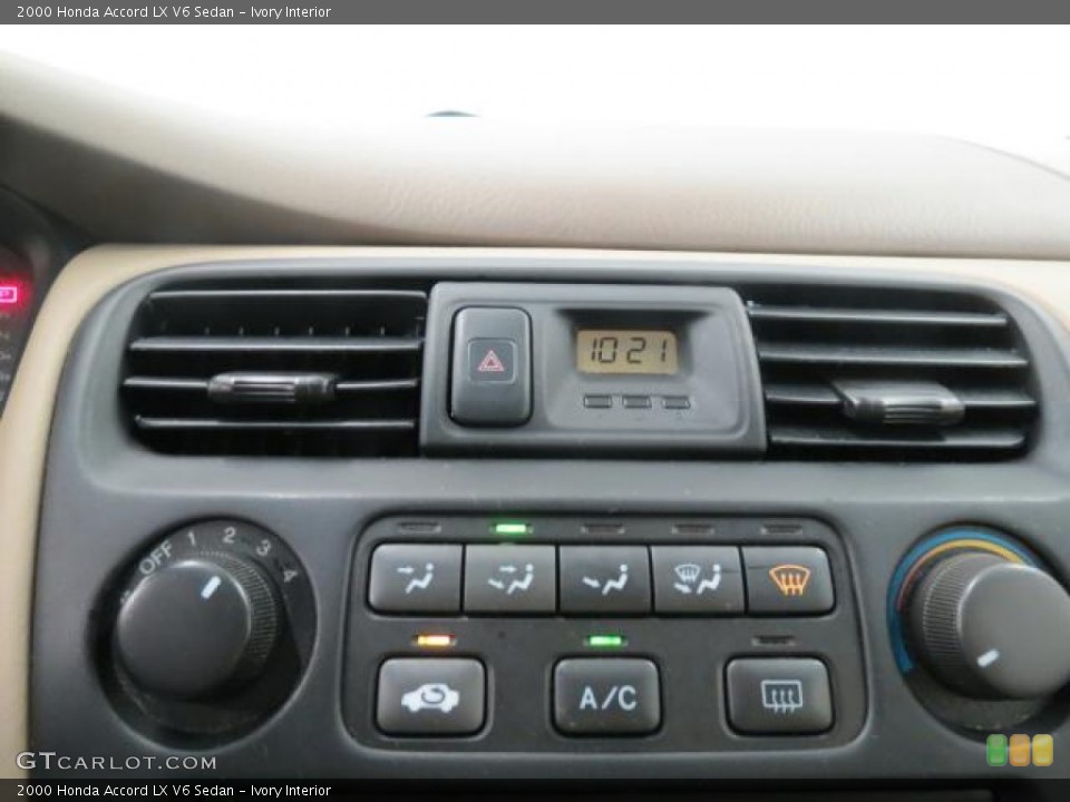 Ivory Interior Controls for the 2000 Honda Accord LX V6 Sedan #66120423