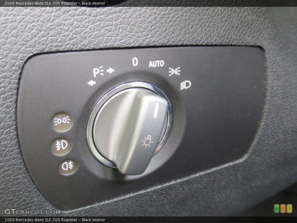 Black Interior Controls for the 2009 Mercedes-Benz SLK 300 Roadster #66124115