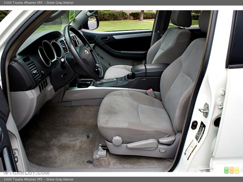 Stone Gray Interior Photo for the 2006 Toyota 4Runner SR5 #66128066