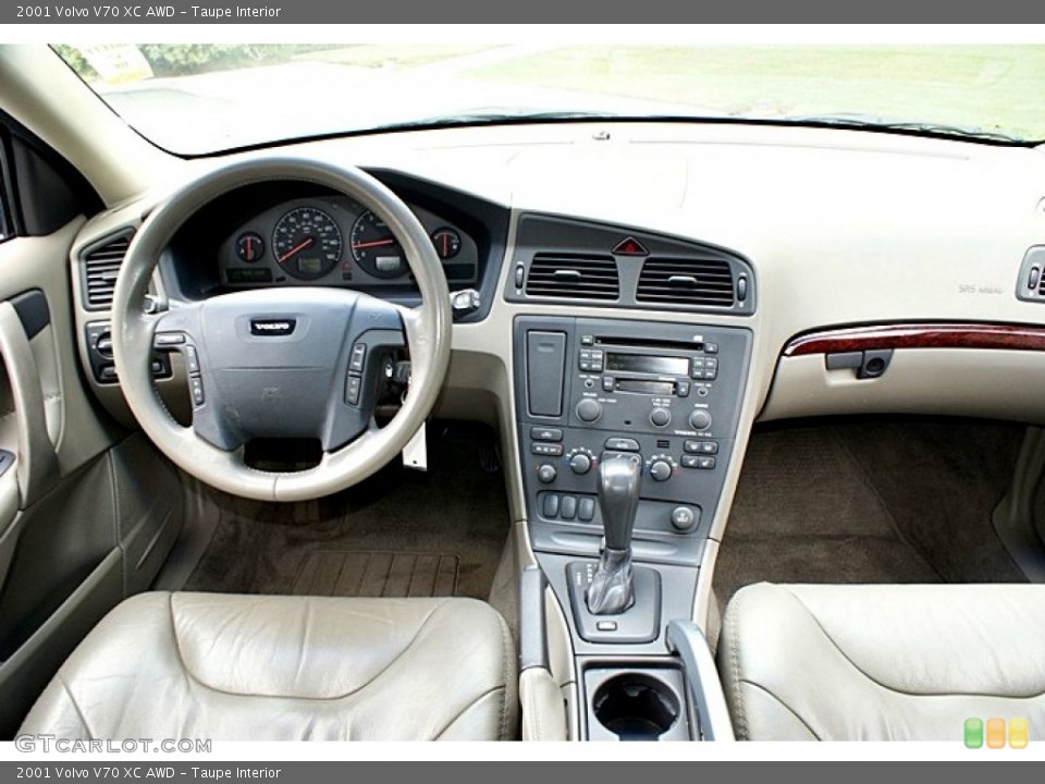 Taupe Interior Dashboard for the 2001 Volvo V70 XC AWD #66129263