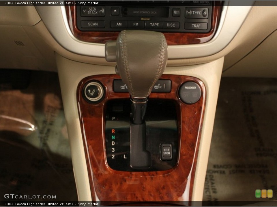 Ivory Interior Transmission for the 2004 Toyota Highlander Limited V6 4WD #66130673