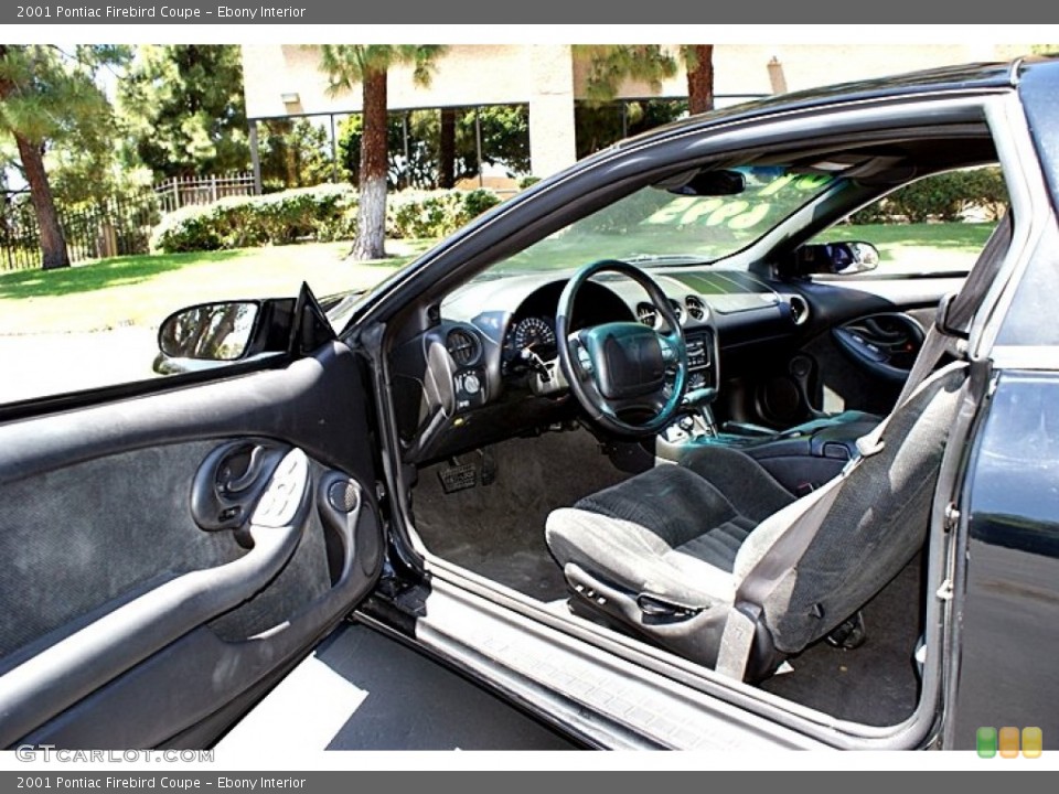 Ebony Interior Photo for the 2001 Pontiac Firebird Coupe #66133769