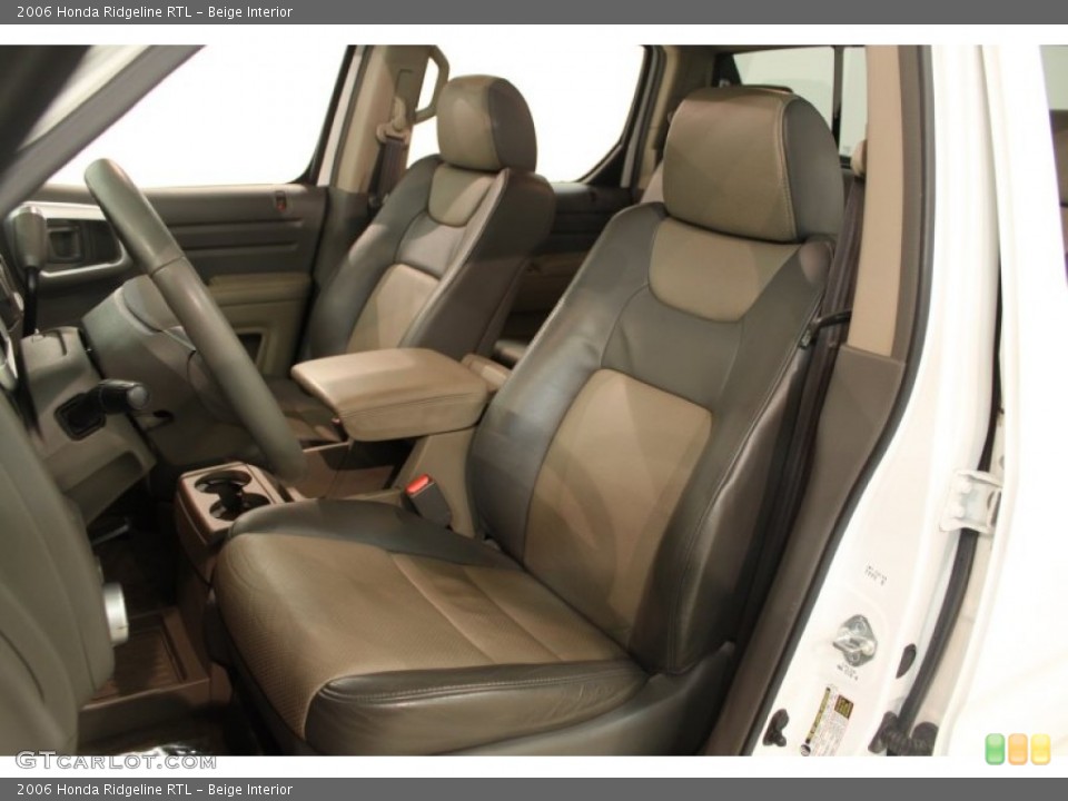 Beige Interior Photo for the 2006 Honda Ridgeline RTL #66134876