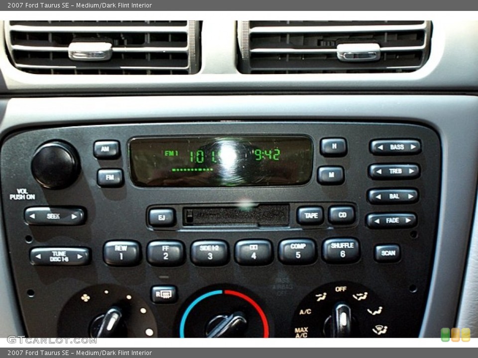 Medium/Dark Flint Interior Audio System for the 2007 Ford Taurus SE #66134951