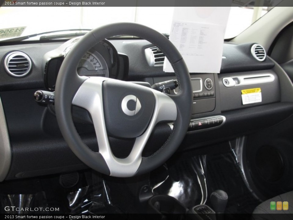 Design Black Interior Dashboard for the 2013 Smart fortwo passion coupe #66135518