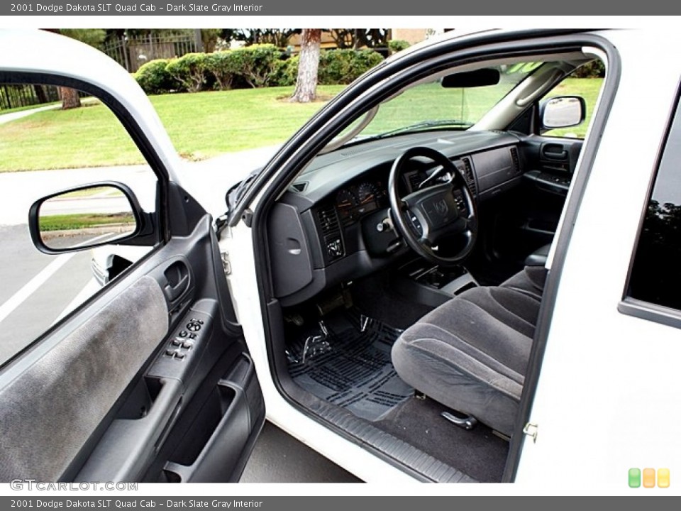 Dark Slate Gray Interior Photo for the 2001 Dodge Dakota SLT Quad Cab #66137486