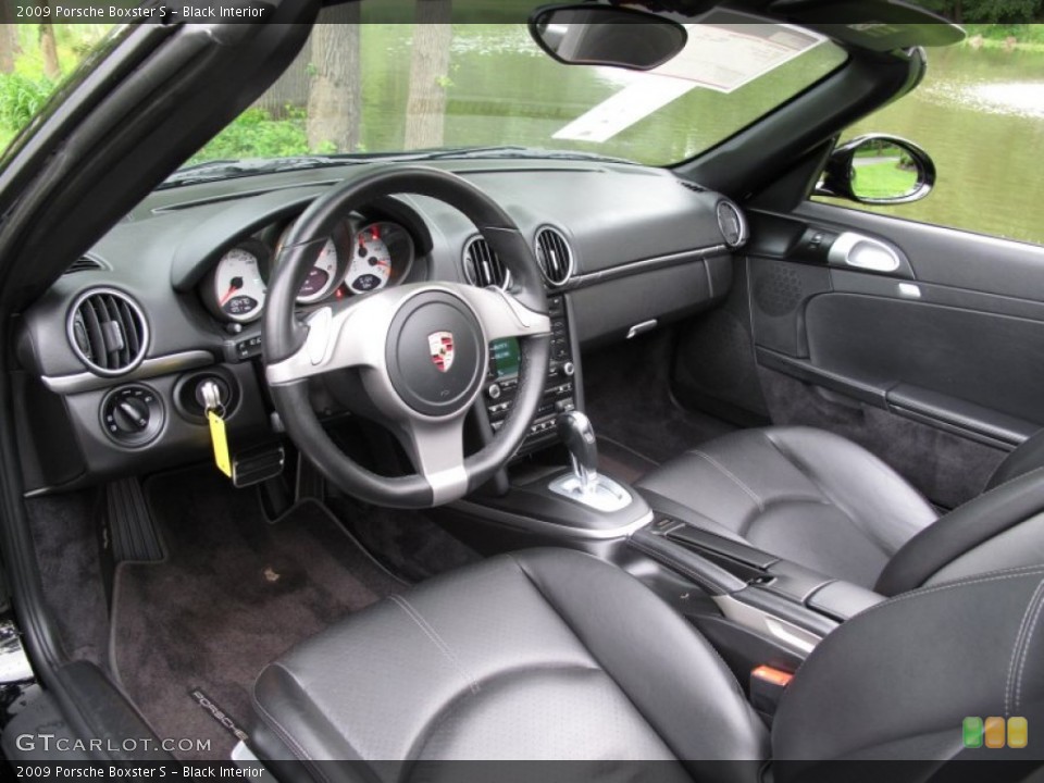 Black Interior Photo for the 2009 Porsche Boxster S #66139280