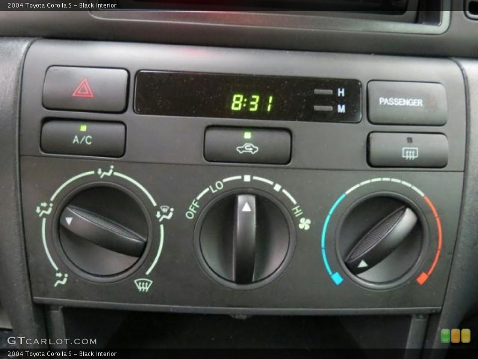 Black Interior Controls for the 2004 Toyota Corolla S #66142826