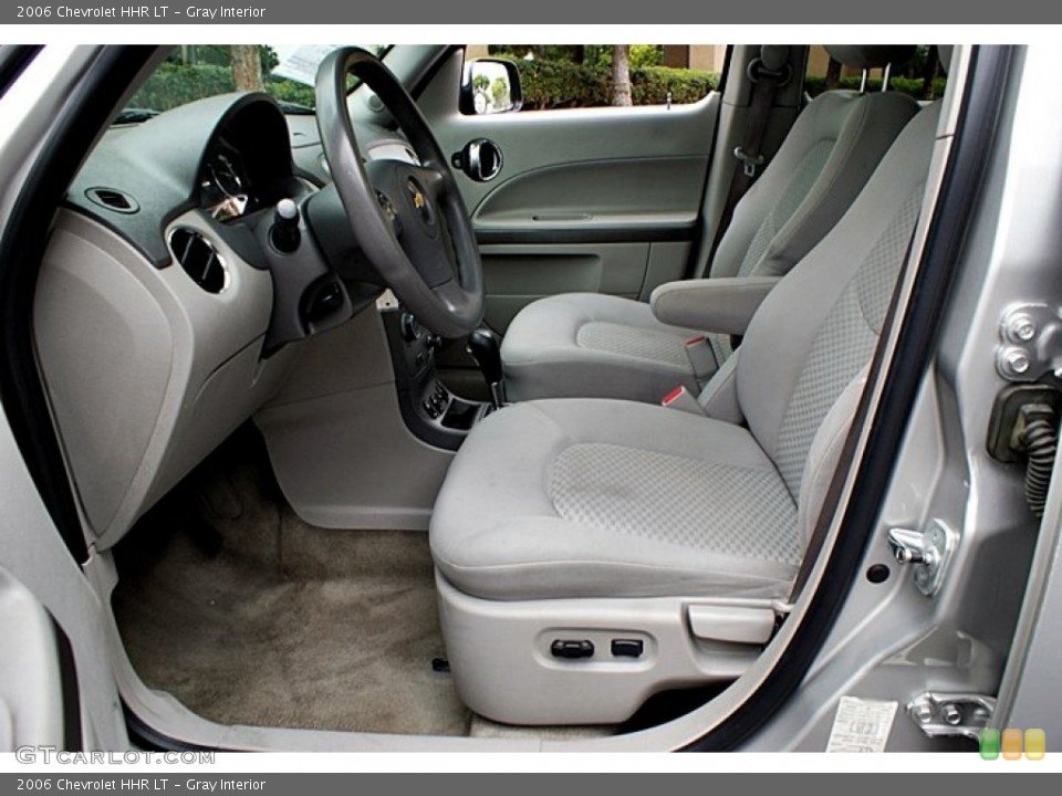 Gray Interior Photo for the 2006 Chevrolet HHR LT #66143252