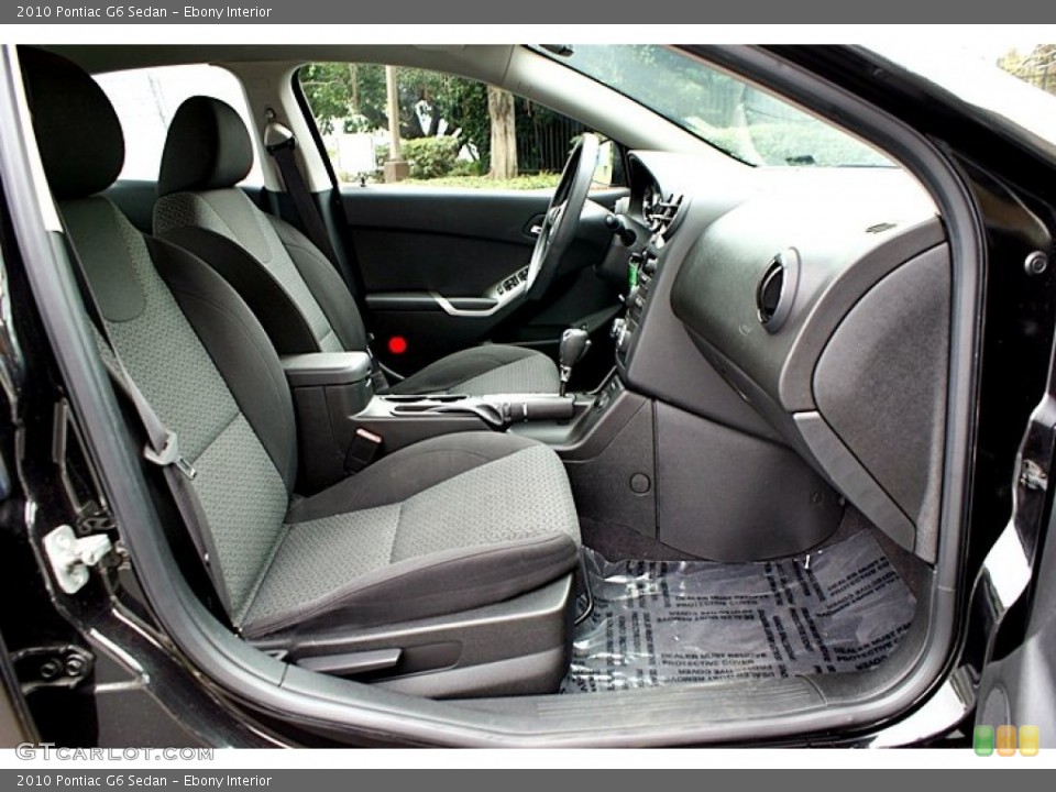 Ebony Interior Photo for the 2010 Pontiac G6 Sedan #66144209