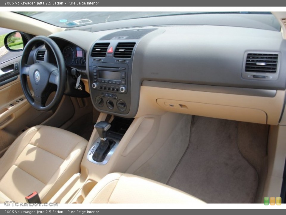 Pure Beige Interior Dashboard for the 2006 Volkswagen Jetta 2.5 Sedan #66144917