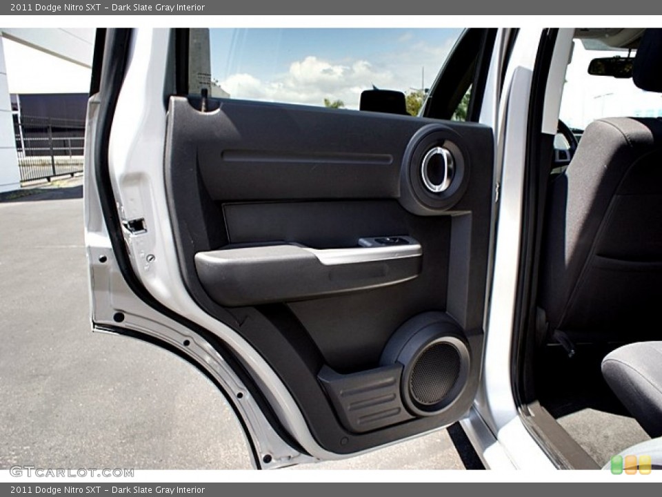 Dark Slate Gray Interior Door Panel for the 2011 Dodge Nitro SXT #66146459