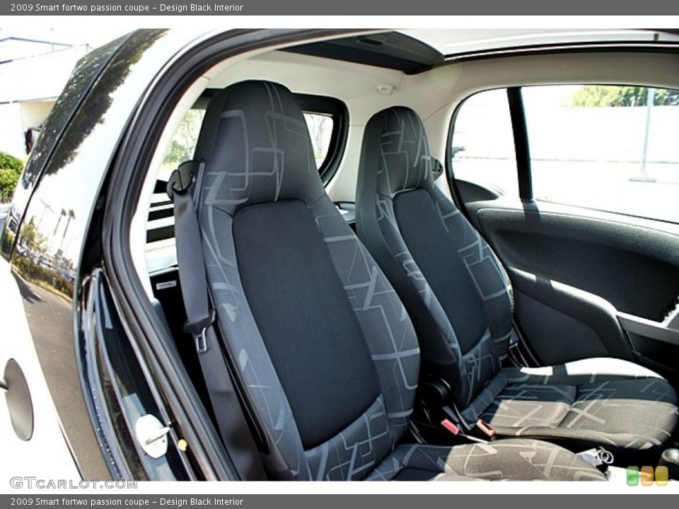 Design Black Interior Photo for the 2009 Smart fortwo passion coupe #66146636