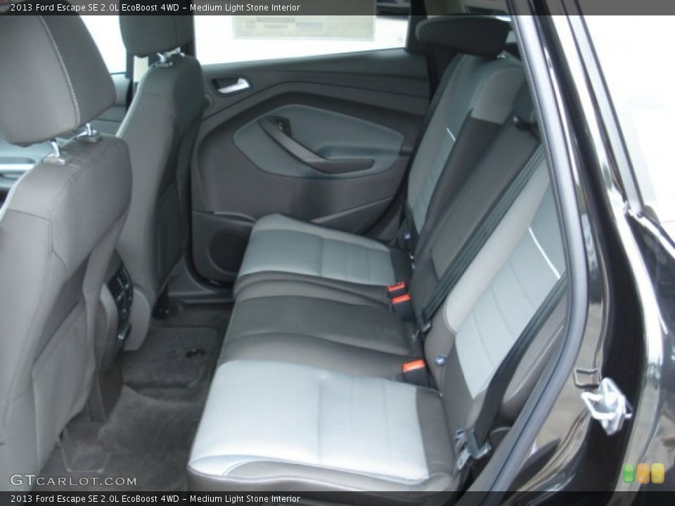 Medium Light Stone Interior Photo for the 2013 Ford Escape SE 2.0L EcoBoost 4WD #66146663