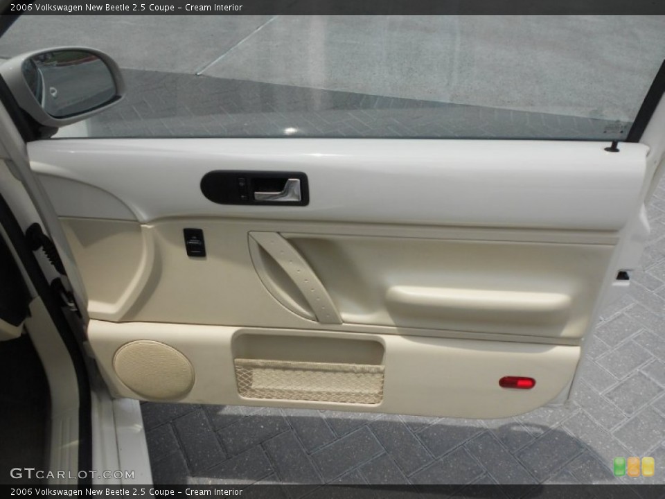 Cream Interior Door Panel for the 2006 Volkswagen New Beetle 2.5 Coupe #66154022