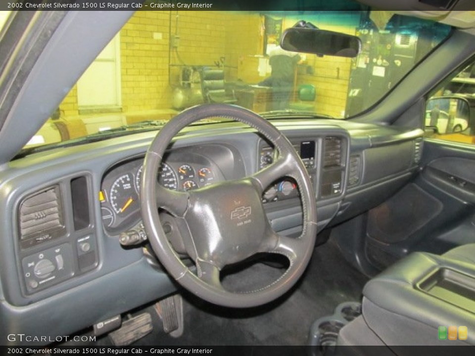 Graphite Gray Interior Dashboard for the 2002 Chevrolet Silverado 1500 LS Regular Cab #66159887