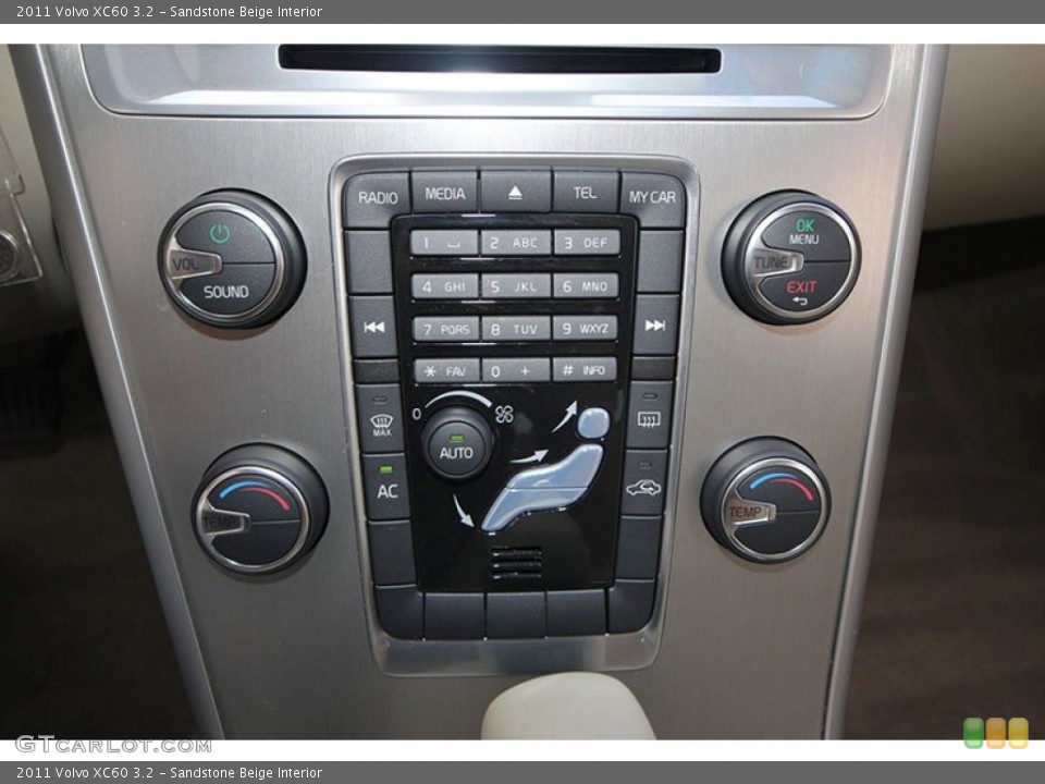 Sandstone Beige Interior Controls for the 2011 Volvo XC60 3.2 #66160919