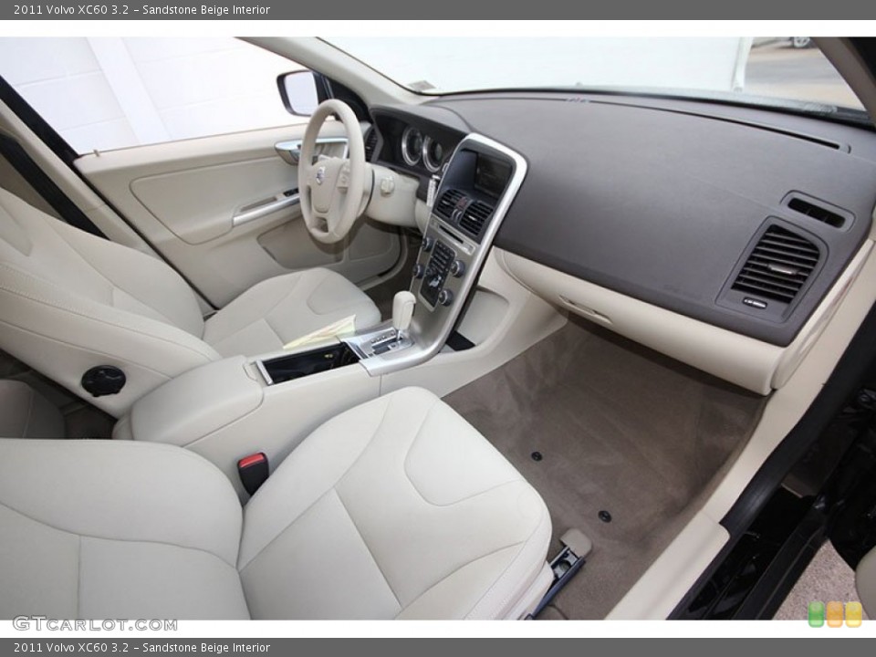 Sandstone Beige Interior Photo for the 2011 Volvo XC60 3.2 #66161012