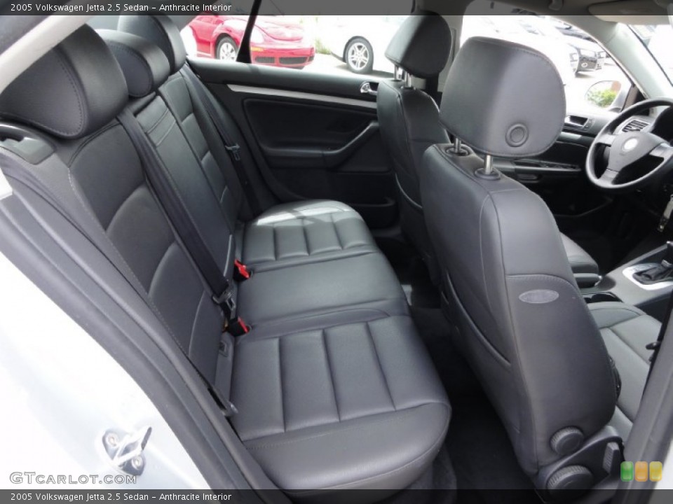 Anthracite Interior Rear Seat for the 2005 Volkswagen Jetta 2.5 Sedan #66161996