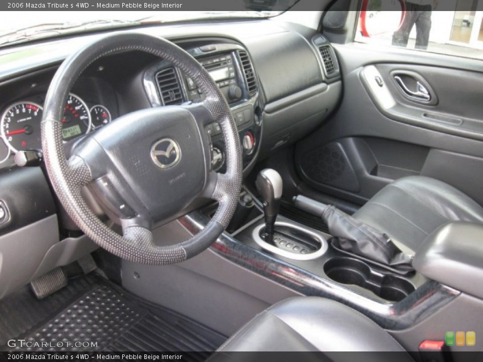 Medium Pebble Beige Interior Photo for the 2006 Mazda Tribute s 4WD #66162569