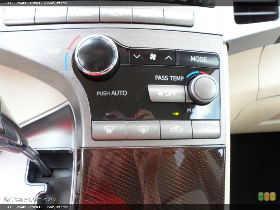 Ivory Interior Controls for the 2012 Toyota Venza LE #66174575