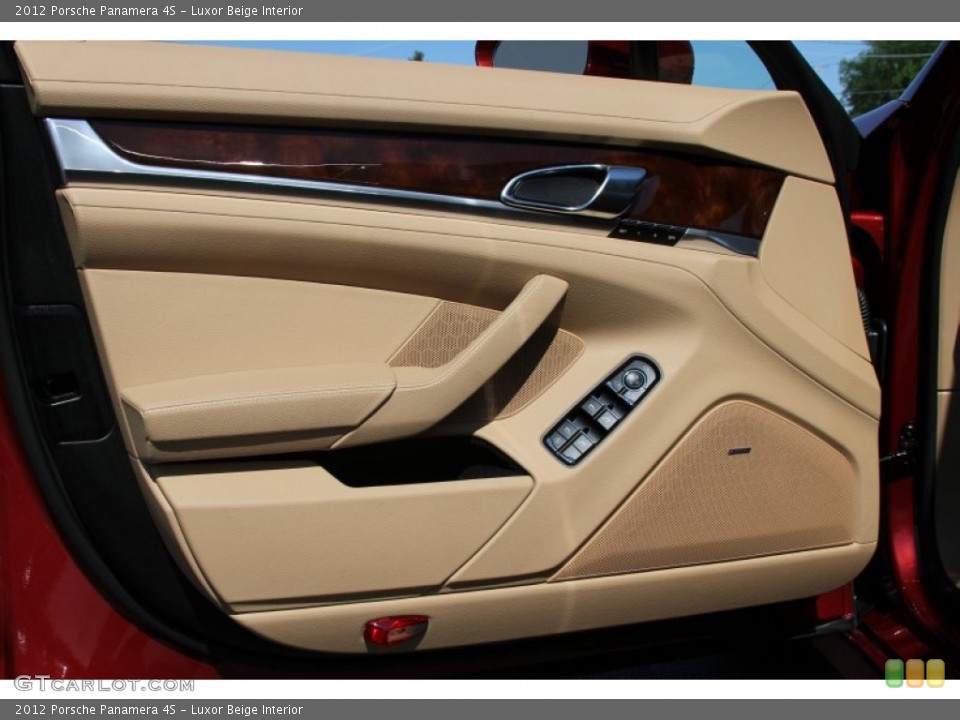 Luxor Beige Interior Door Panel for the 2012 Porsche Panamera 4S #66187064