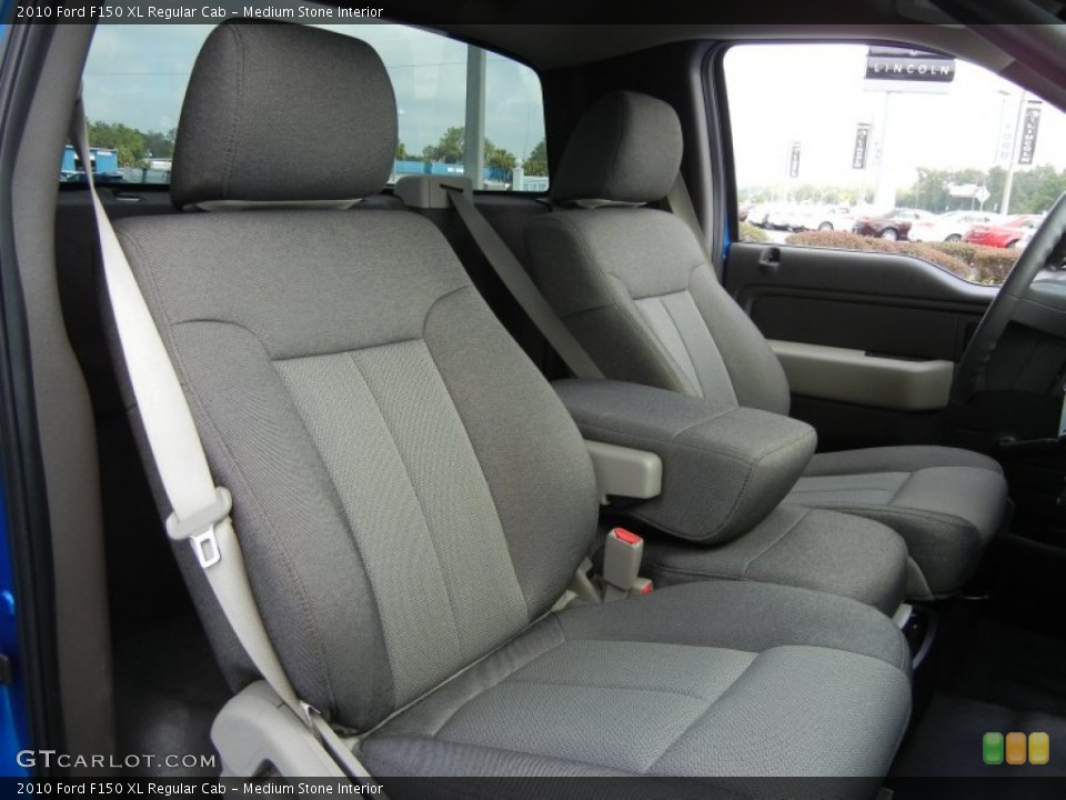 Medium Stone Interior Photo for the 2010 Ford F150 XL Regular Cab #66192921