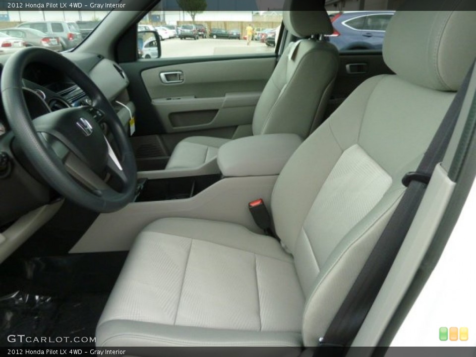 Gray Interior Photo for the 2012 Honda Pilot LX 4WD #66193918