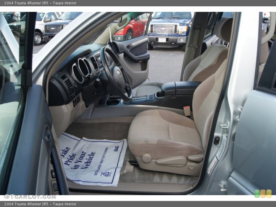 Taupe Interior Photo for the 2004 Toyota 4Runner SR5 #66199472