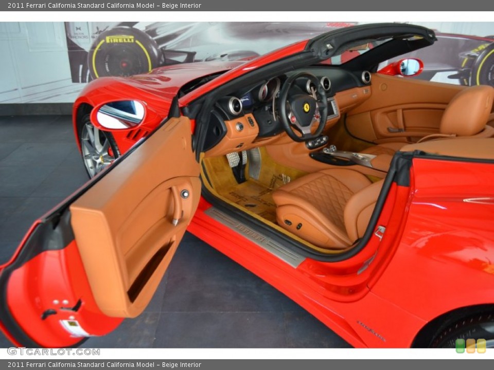 Beige Interior Photo for the 2011 Ferrari California  #66213544