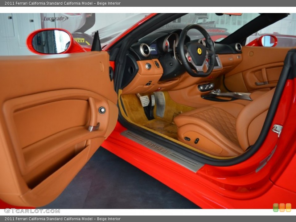 Beige Interior Photo for the 2011 Ferrari California  #66213553