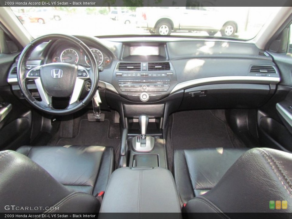 Black Interior Dashboard for the 2009 Honda Accord EX-L V6 Sedan #66226249