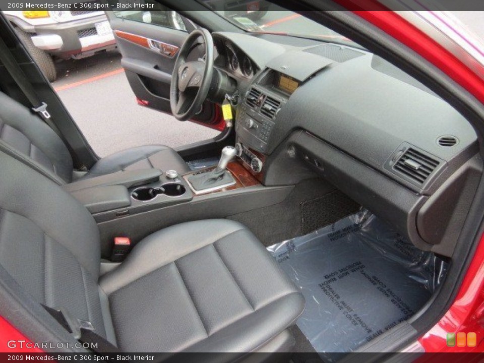 Black Interior Photo for the 2009 Mercedes-Benz C 300 Sport #66229532